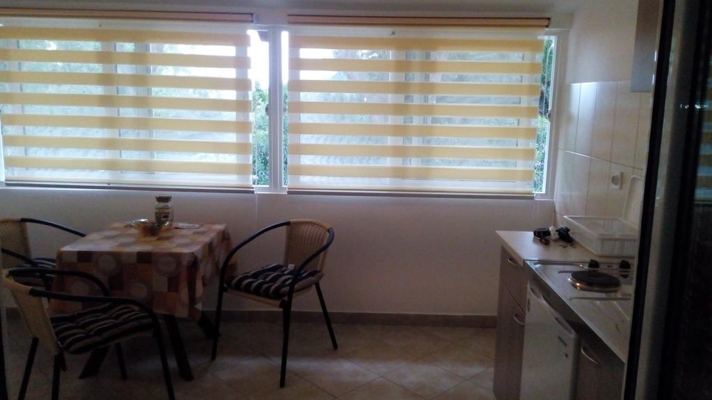 Apartmani Luka Herceg Novi Buitenkant foto